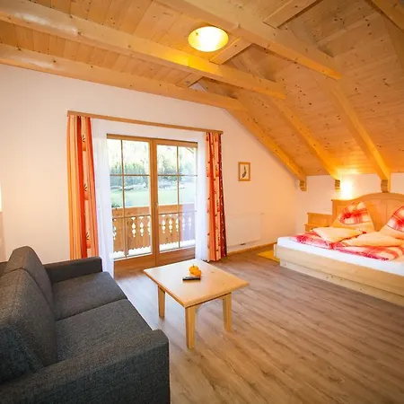 Rojerhof Farm stay Schladming